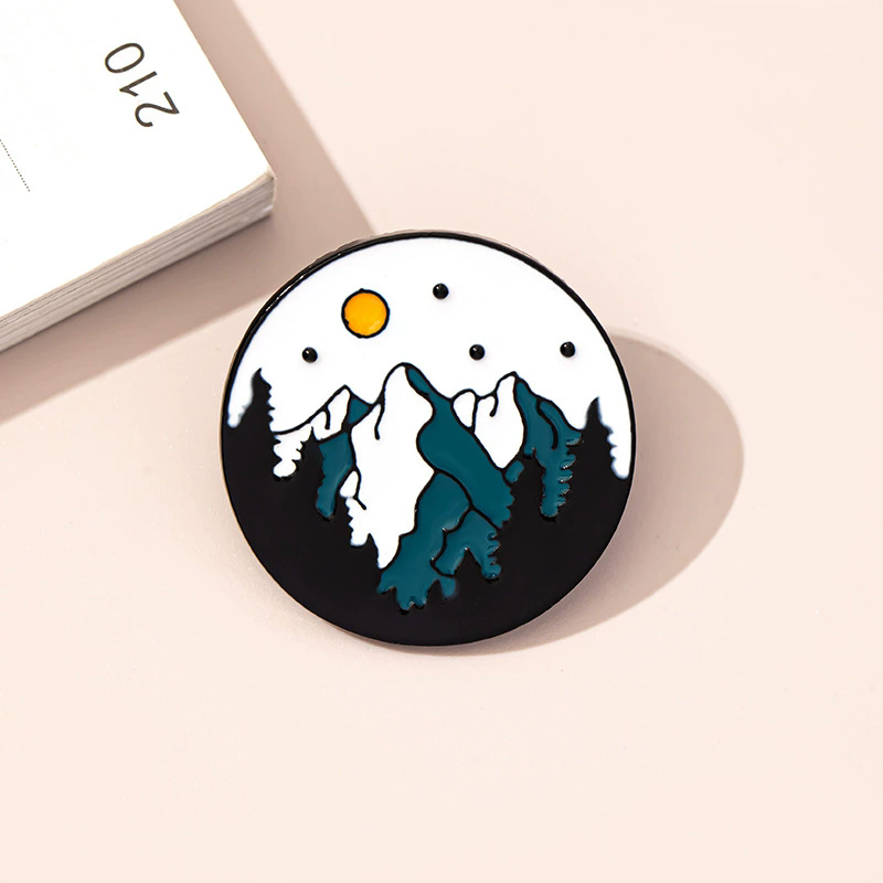 Pin Enamel Petualangan Luar Ru - Outdoor Adventure Friends ulasan dan harga