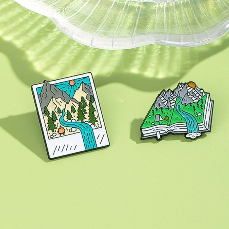 Pin Enamel Bertema Petualangan - Outdoor Adventure Friends ulasan dan harga