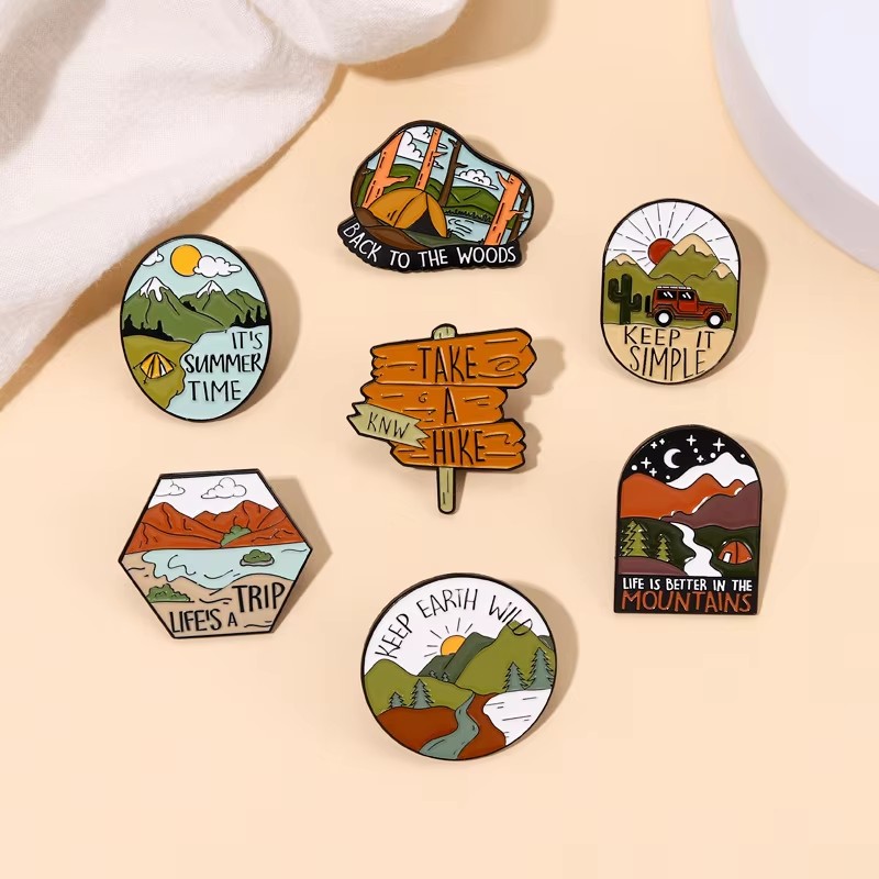 Pin Enamel petualangan luar ru - Outdoor Adventure Friends ulasan dan harga